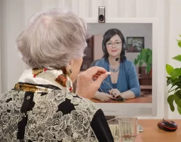 عاطفه الهویی نظری